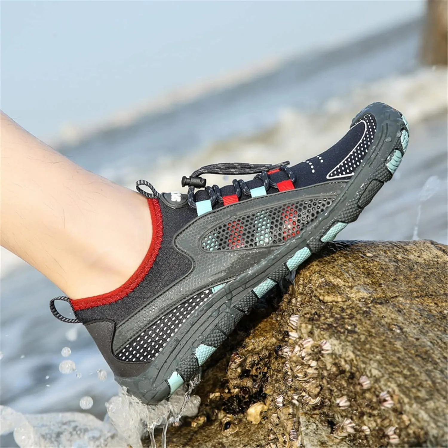 Water Shoes Men Wide Foot Breathable Non Slip Athletic Water Hiking Shoes for Women Non Slip Water Shoes Men Wide Beach Sports Quick Dry Barefoot for Pool Hiking Training Outdoor Water Sports
